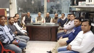 Photo of सरकारी लूटतंत्र के चलते तबाह होने की कगार पर है व्यापारी वर्ग, लगातार बढ़ रहीं समस्याएं : जिलानी