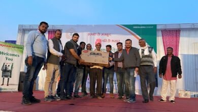 Photo of पूरनपुर में आयोजित समारोह में माइसेम सीमेंट की ओर से किया गया शिल्पकारों का सम्मान, उपहारों की हुई बरसात