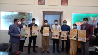 Photo of बॉसुरी महोत्सव में होने वाली 6 प्रतियोगिताओं के पोस्टर का डीएम एसपी ने किया विमोचन