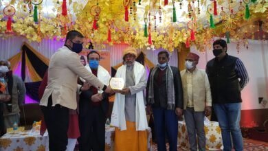 Photo of ब्राह्मण विचार मंच ने समाज के कई लोगों के प्रयासों को सराहा, किया सम्मानित