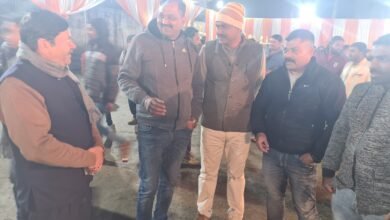 Photo of शादी पार्टियों और महफिलों में भी हो रहे चुनावी चर्चे