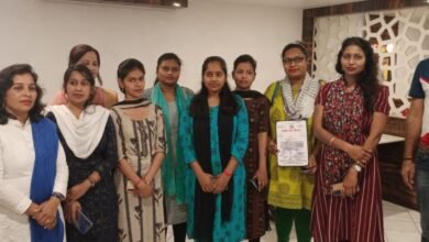 Photo of नेकी की दीवार संस्था को मिला महिला शिक्षक संघ का साथ, समाजसेवा के लिए बढ़ाया हाथ