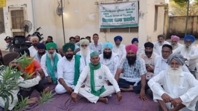 Photo of पूरनपुर के बिजलीघर पर दूसरे दिन भी जारी रहा किसानों का धरना