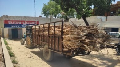 Photo of पीटीआर से लाई जा रही बेंत से भरी ट्रैक्टर ट्राली पुलिस ने पकड़ी, सीज की
