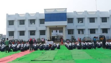 Photo of ईशर एकेडमी के प्रबंधक, क्लर्क और प्रधानाचार्य पर मारपीट और एससी-एसटी एक्ट की एफआईआर, प्रबंधक बोले आरोप फर्जी व निराधार