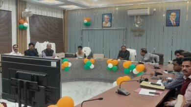 Photo of पीलीभीत में मुख्यमंत्री योगी आदित्यनाथ के कार्यक्रम का लाइव प्रसारण देखा गया